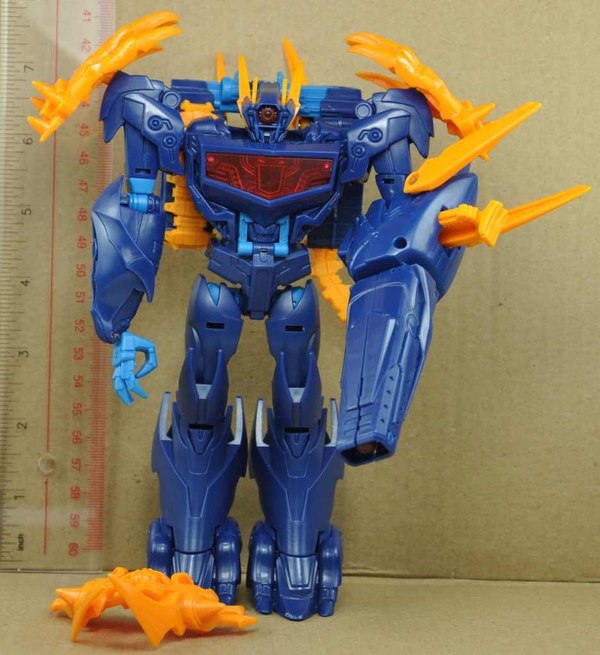 Shockwave Transformers Prime Beast Hunters Voyager Prototype Image  (4 of 7)